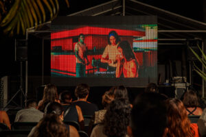 Este 29 de junio se llevó a cabo la Gala de Inauguración del sexto aniversario de Árbol Rojo, en donde se realizó un homenaje de trayectoria para el actor mexicano Joaquín Cosi