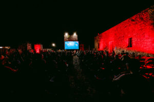 Inicia la celebración de Árbol Rojo en Bacalar